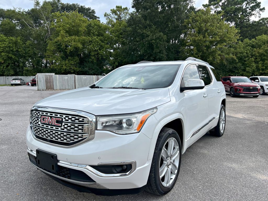 2017 GMC Acadia Image 4