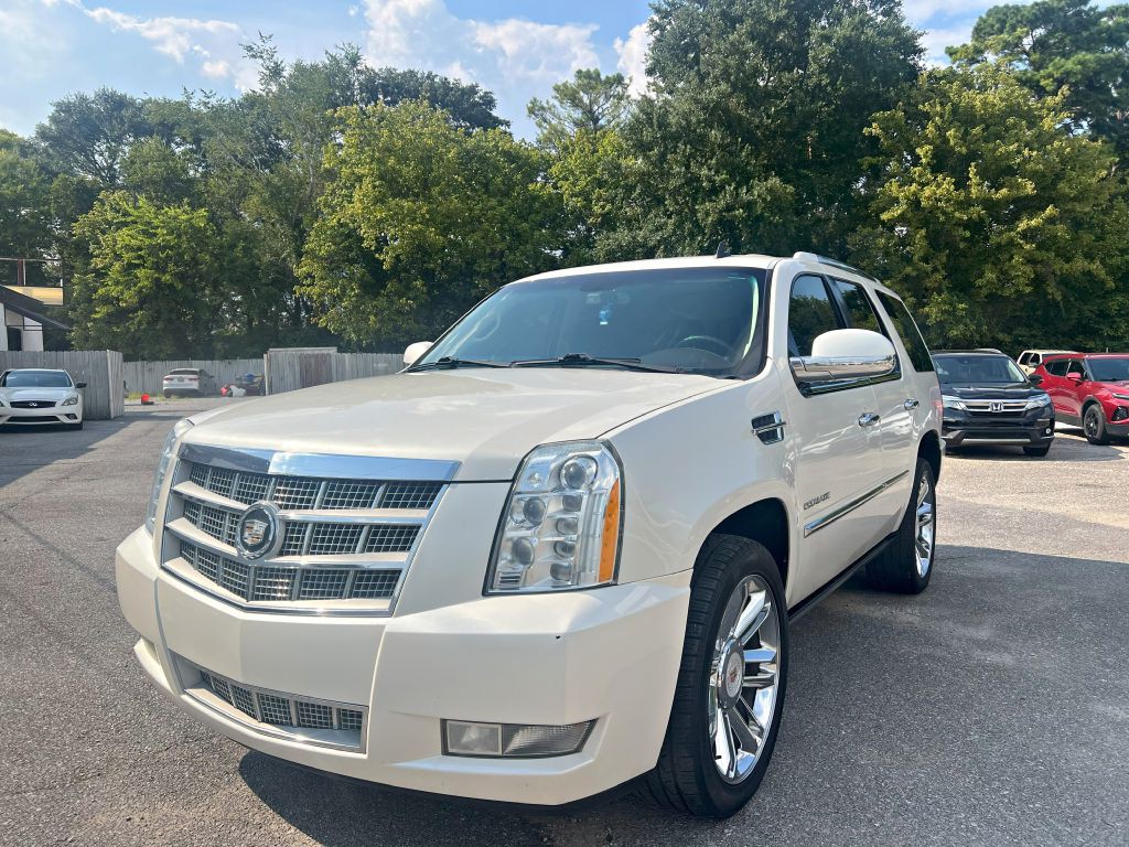 2012 Cadillac Escalade Image 4