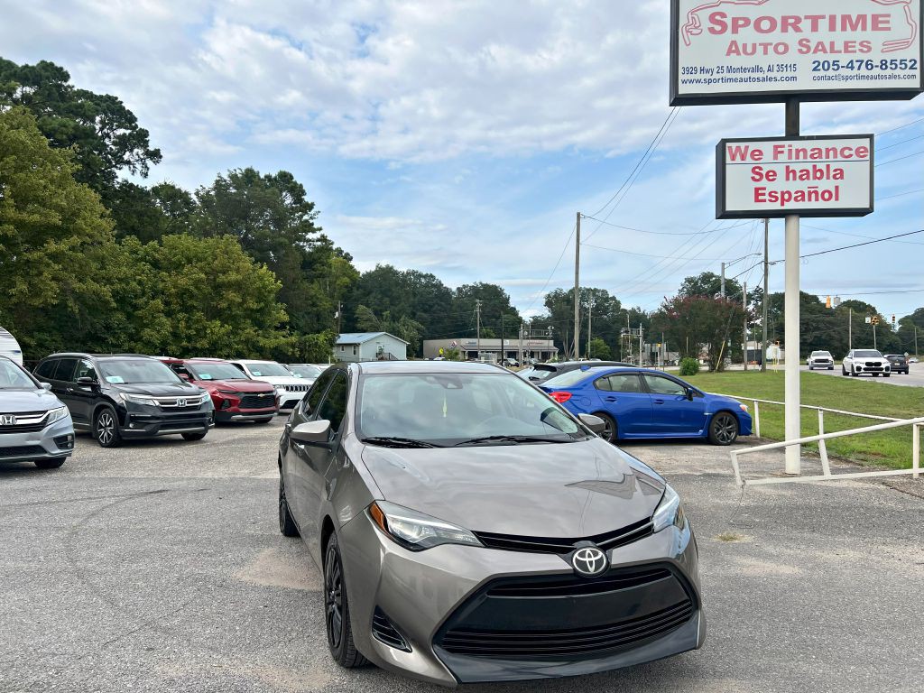 2017 Toyota Corolla Image 1