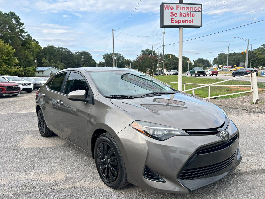 2017 Toyota Corolla Image 2