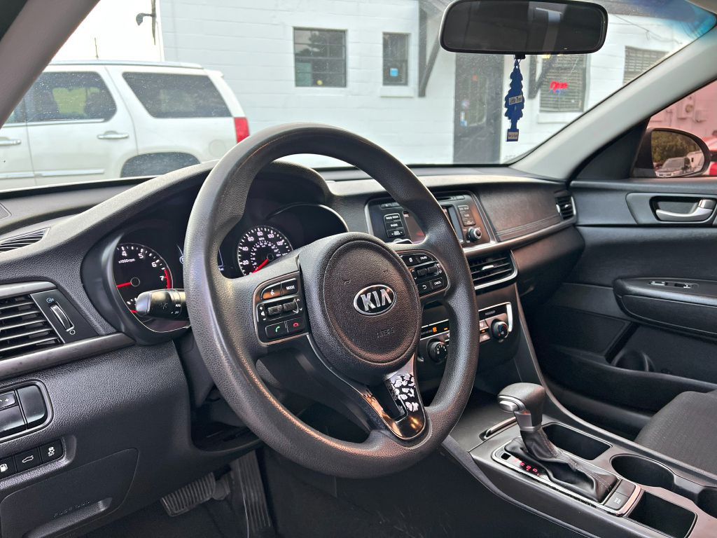 2016 Kia Optima Image 8