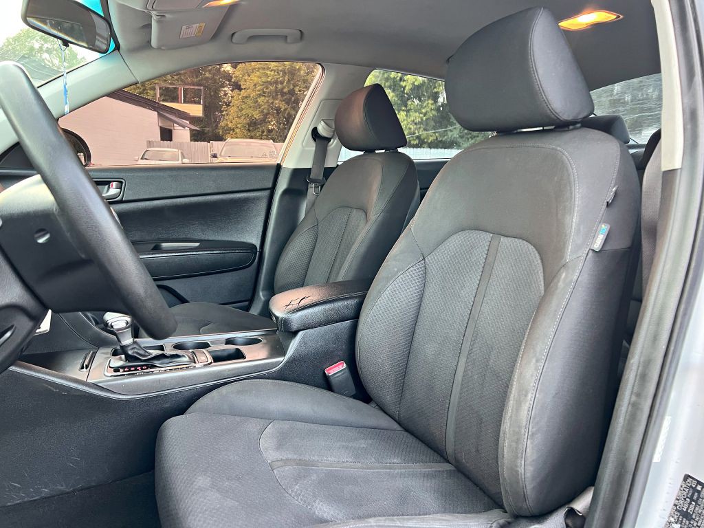 2016 Kia Optima Image 9