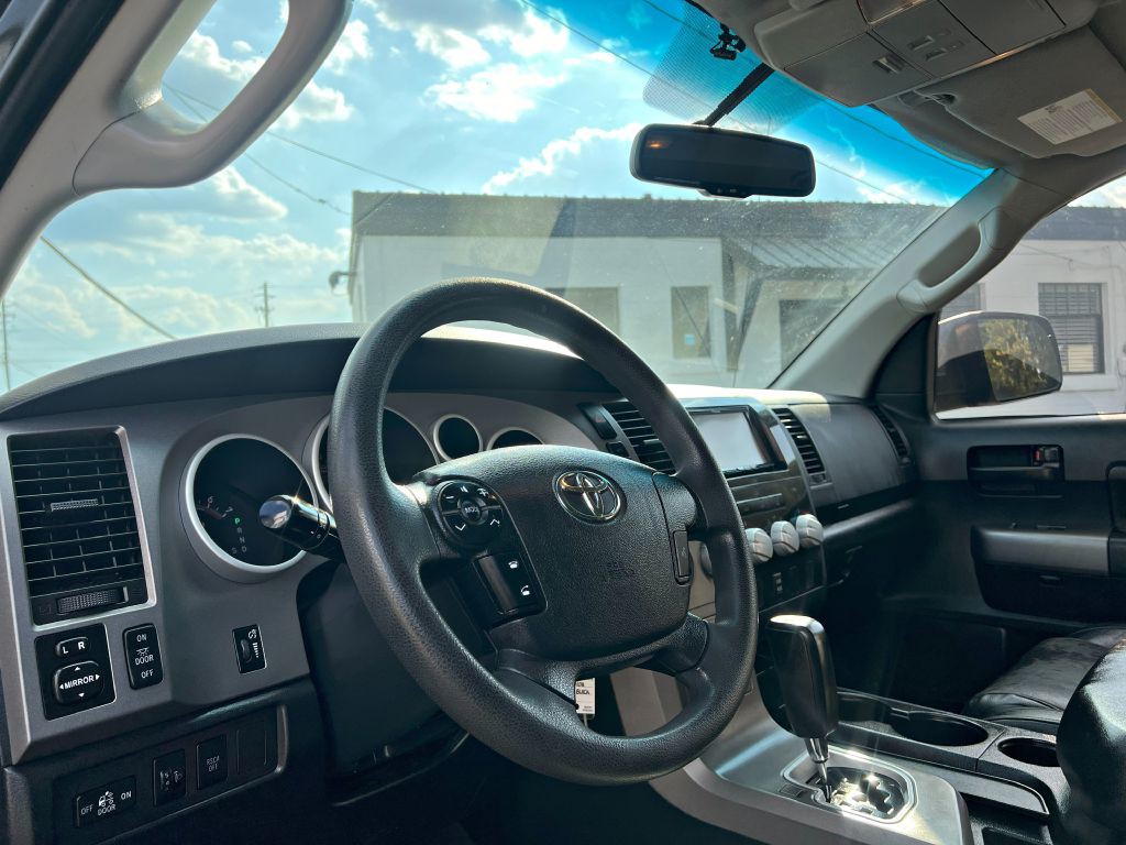 2010 Toyota Tundra Image 8