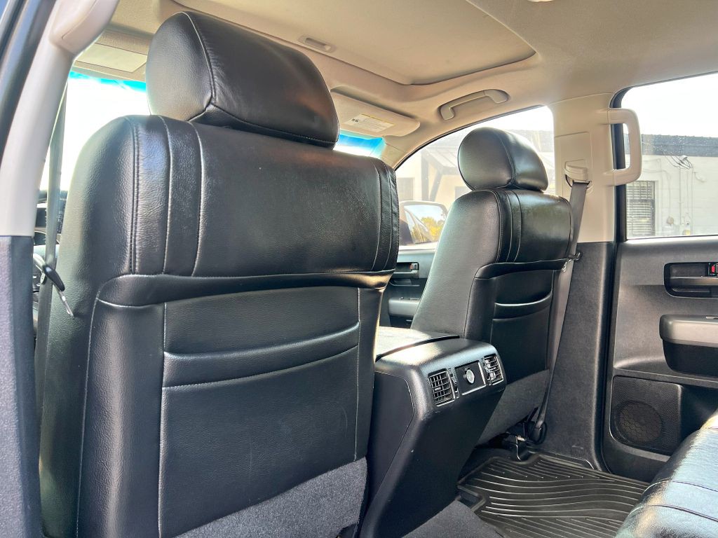 2010 Toyota Tundra Image 10