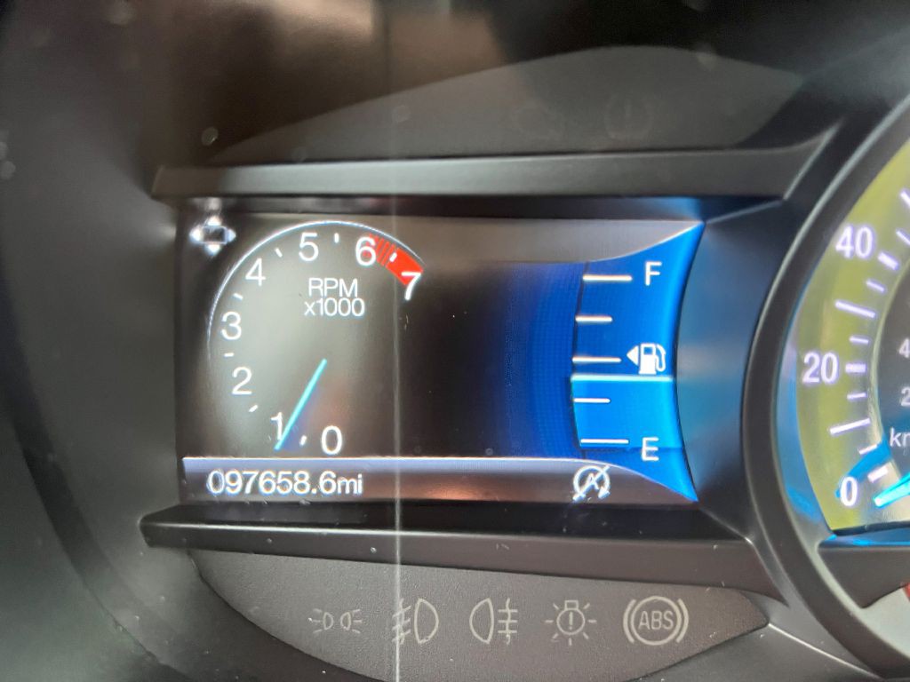 2019 Ford Edge Image 19