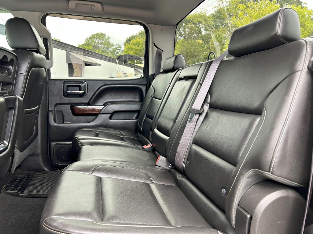 2015 GMC Sierra Image 11