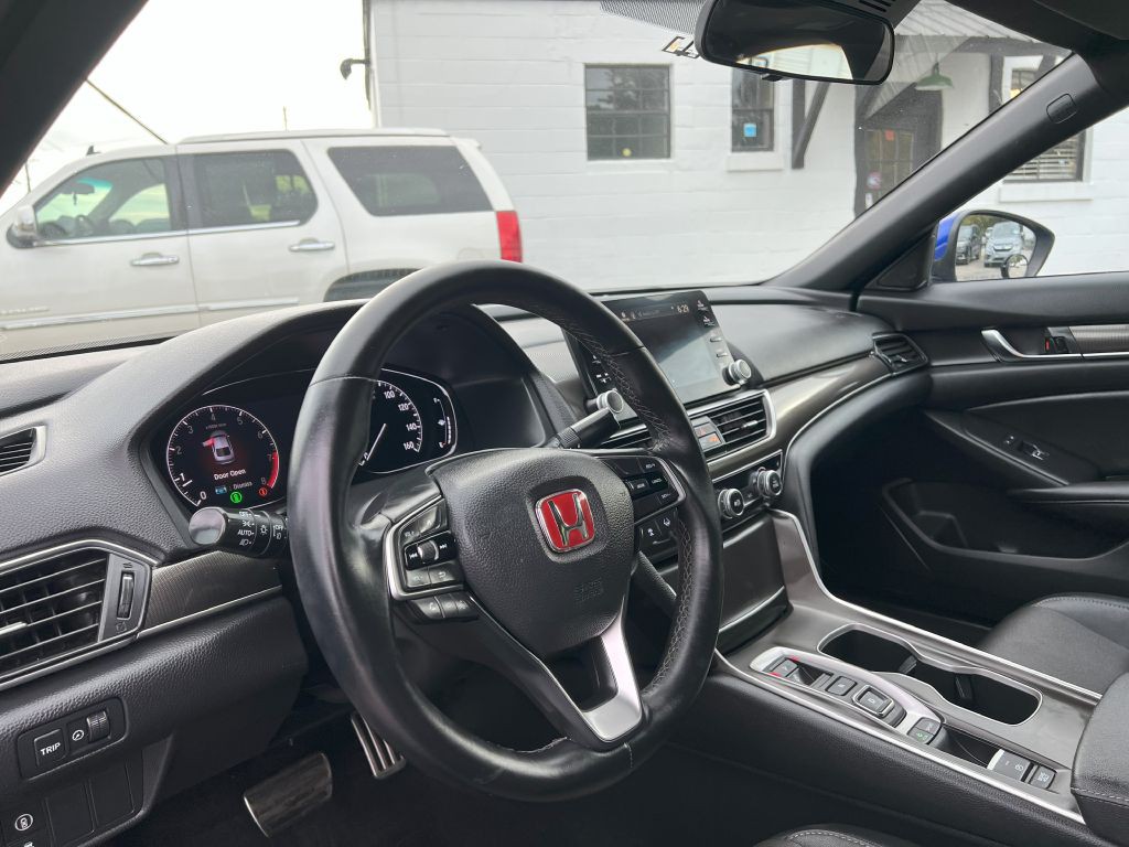 2019 Honda Accord Image 8