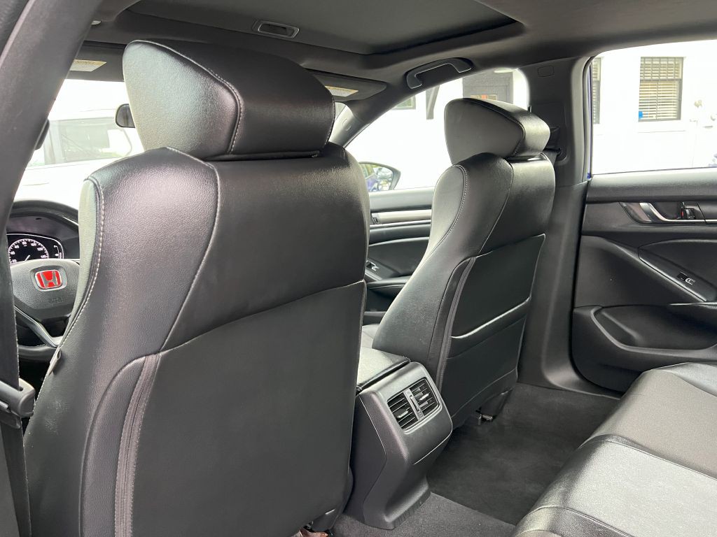 2019 Honda Accord Image 10