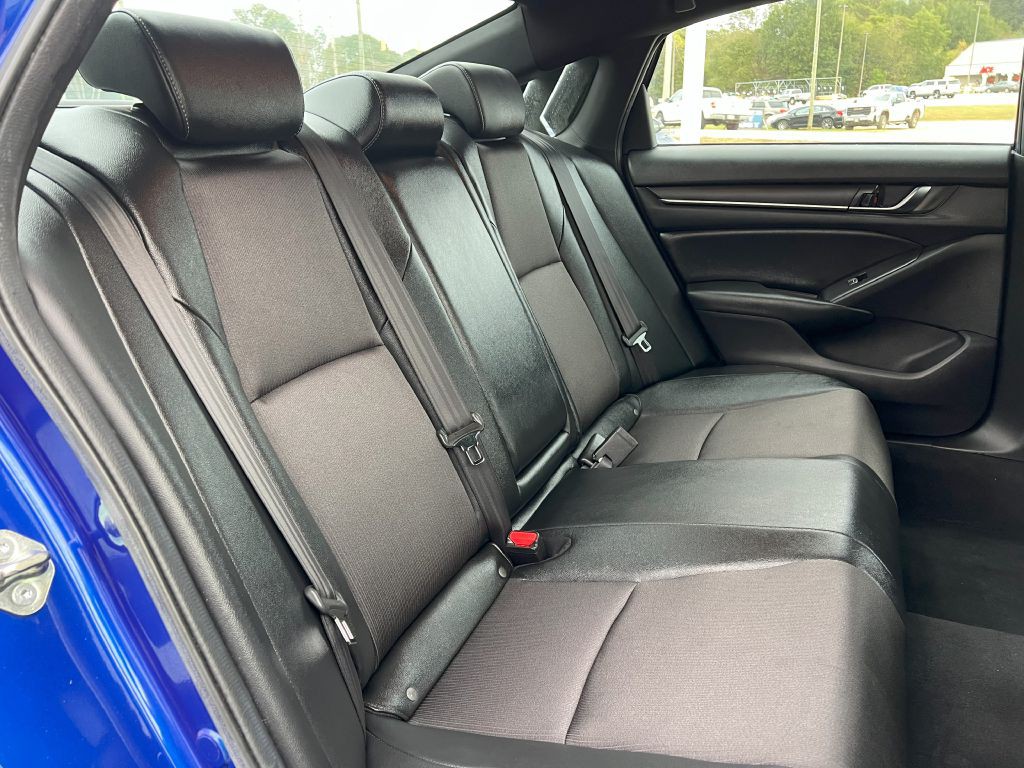 2019 Honda Accord Image 13