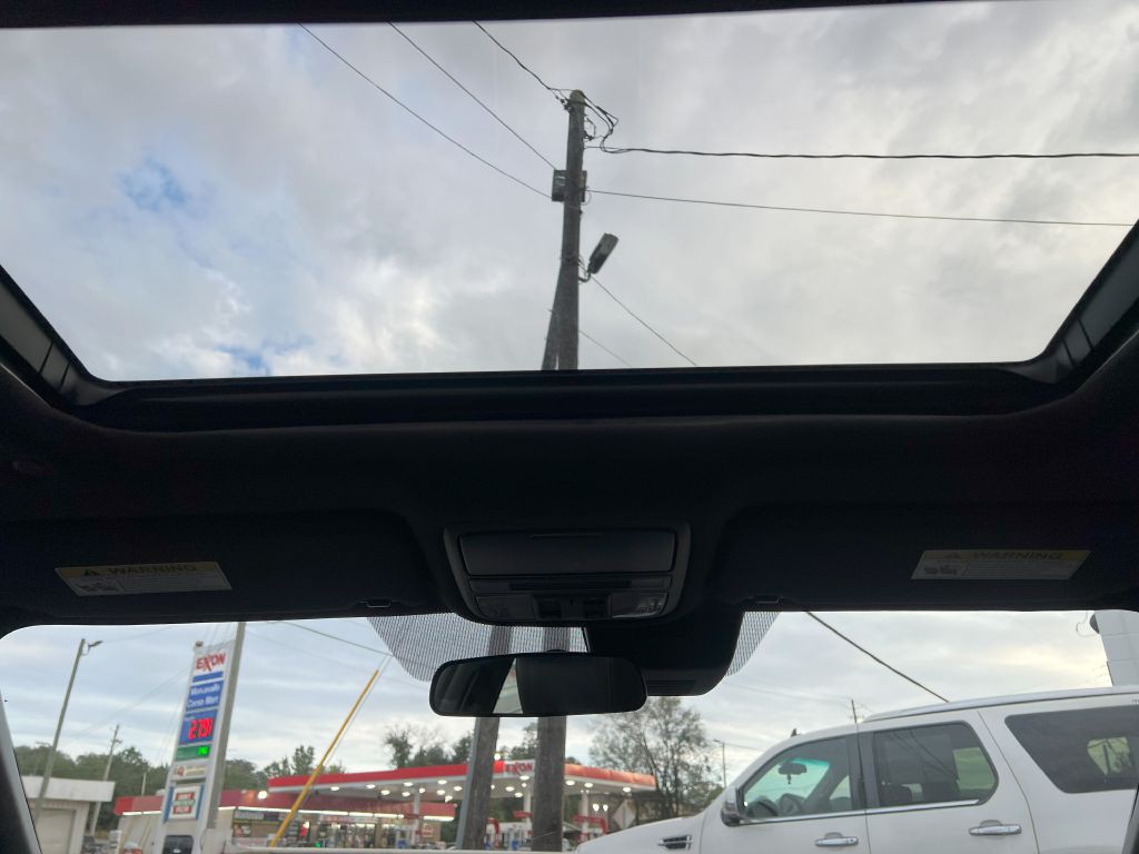 2019 Honda Accord Image 16