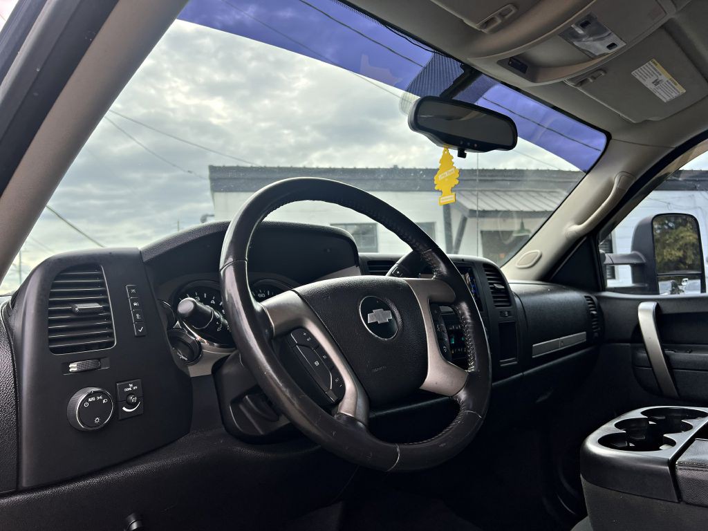 2013 Chevrolet Silverado 1500 Image 8
