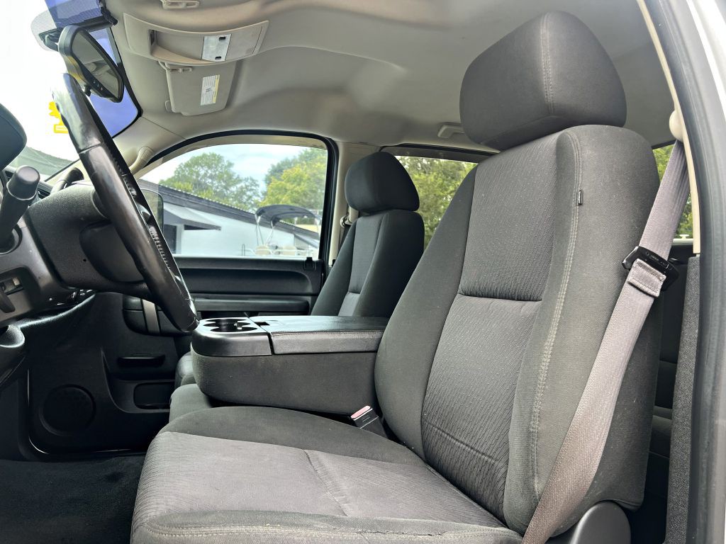 2013 Chevrolet Silverado 1500 Image 9