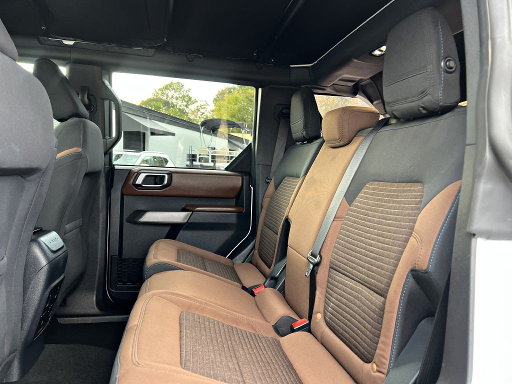 2022 Ford Bronco Image 11