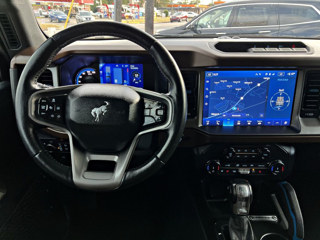 2022 Ford Bronco Image 16