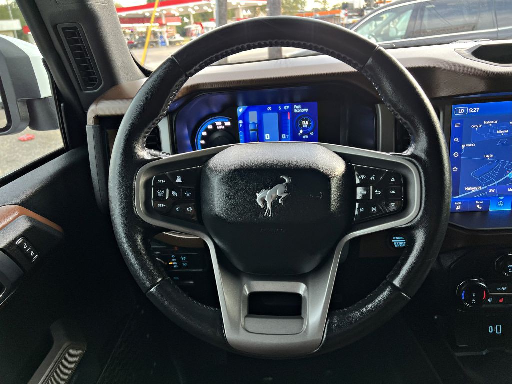 2022 Ford Bronco Image 17