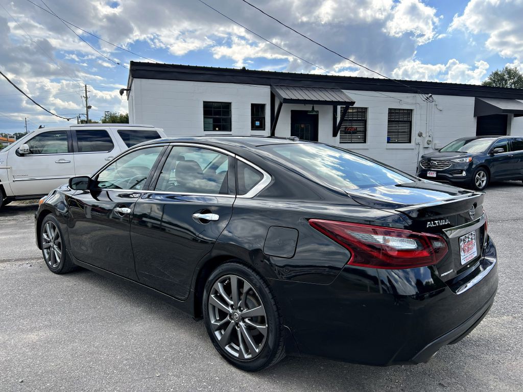 2018 Nissan Altima Image 5