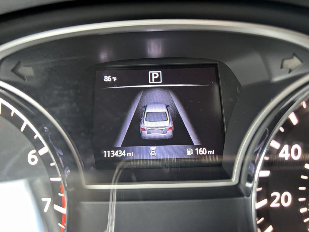 2018 Nissan Altima Image 18