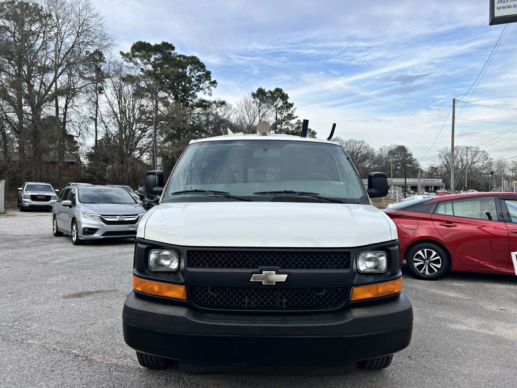 2013 Chevrolet Express Image 3