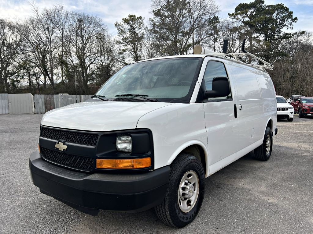 2013 Chevrolet Express Image 4