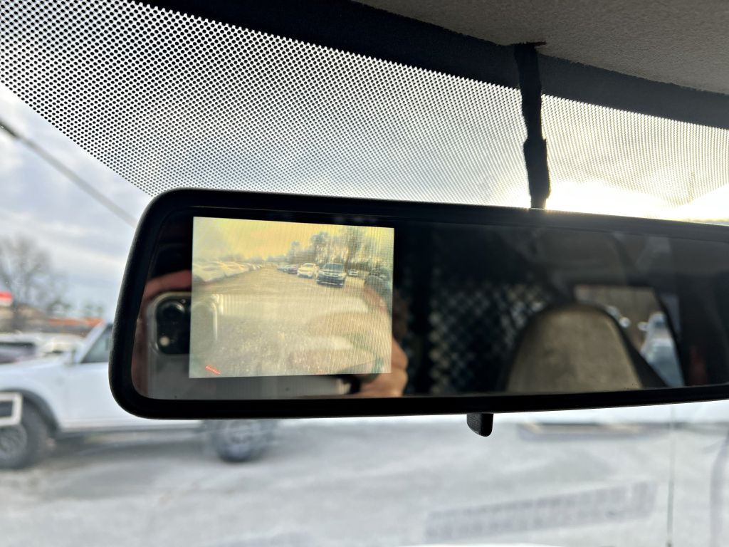 2013 Chevrolet Express Image 15