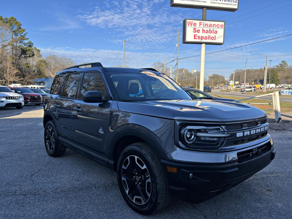 2021 Ford Bronco Image 2