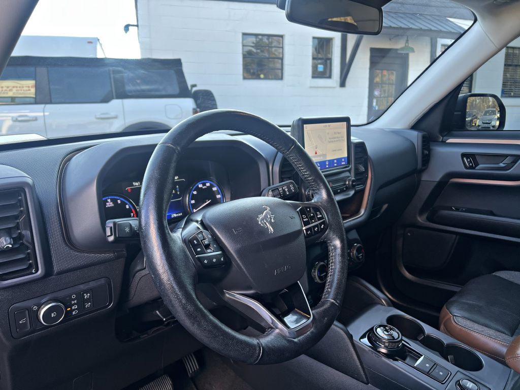 2021 Ford Bronco Image 8