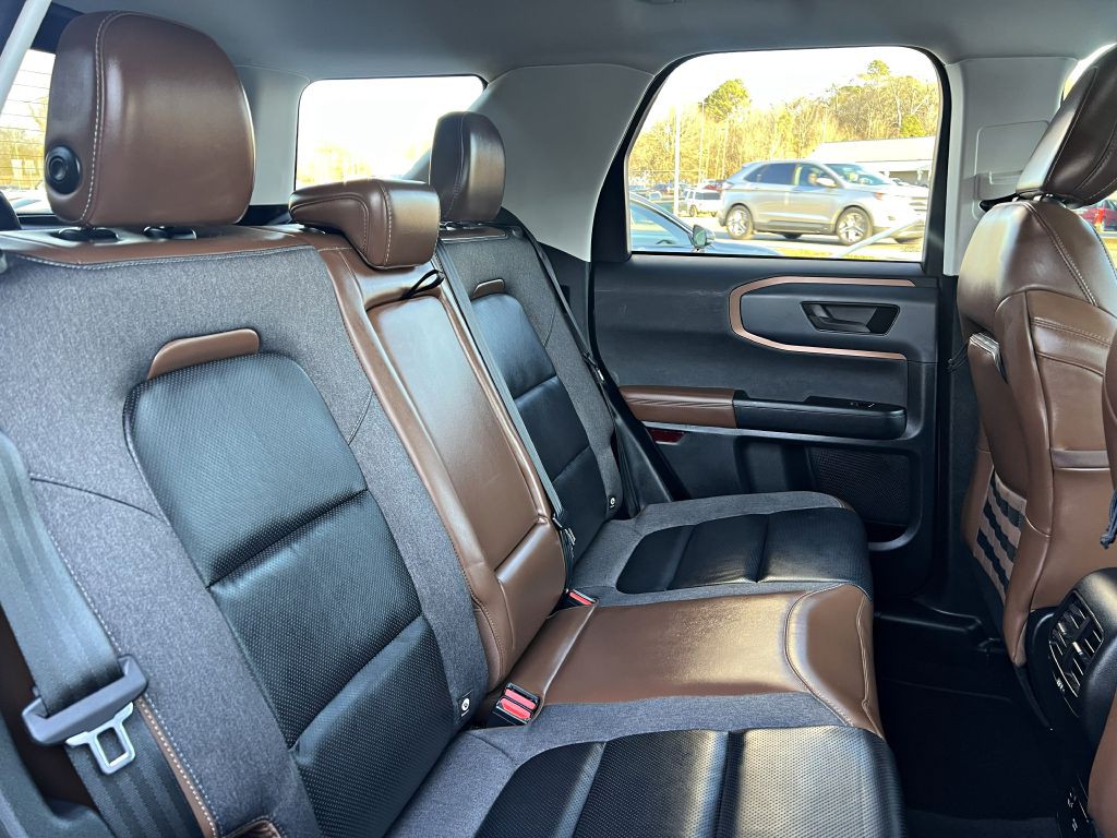 2021 Ford Bronco Image 13