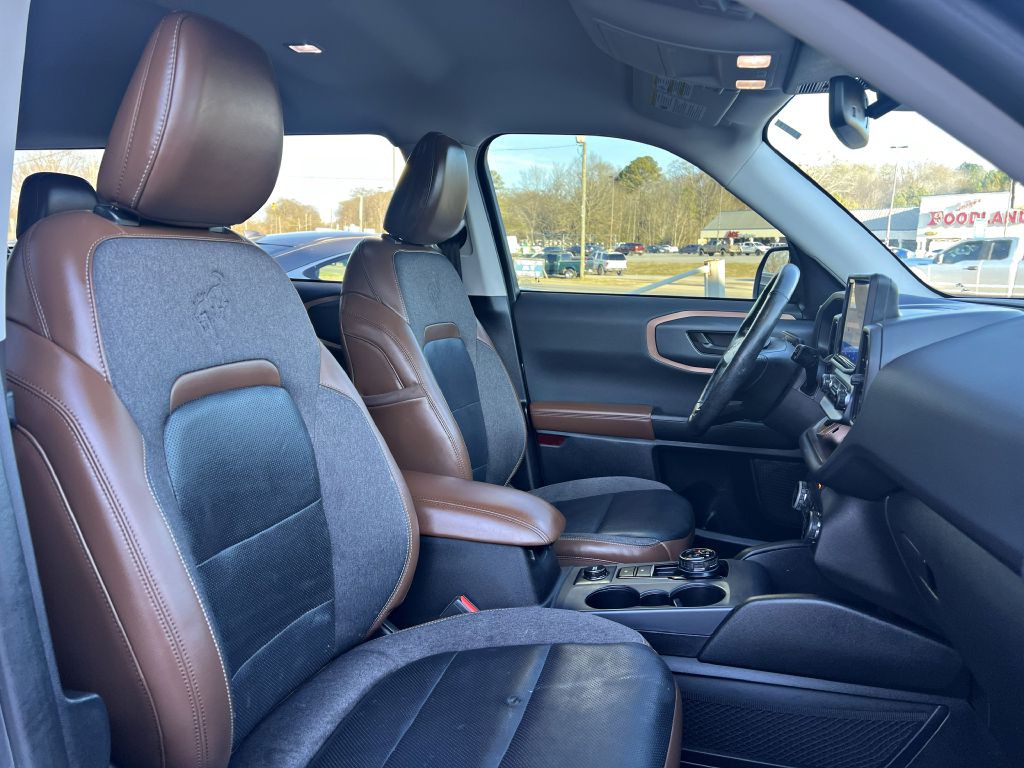 2021 Ford Bronco Image 15