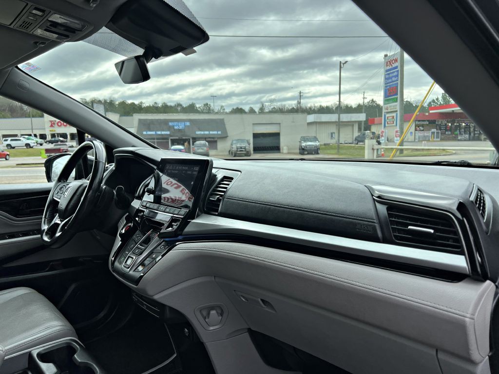 2018 Honda Odyssey Image 15