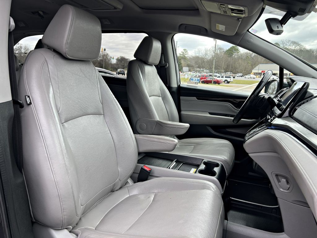 2018 Honda Odyssey Image 16