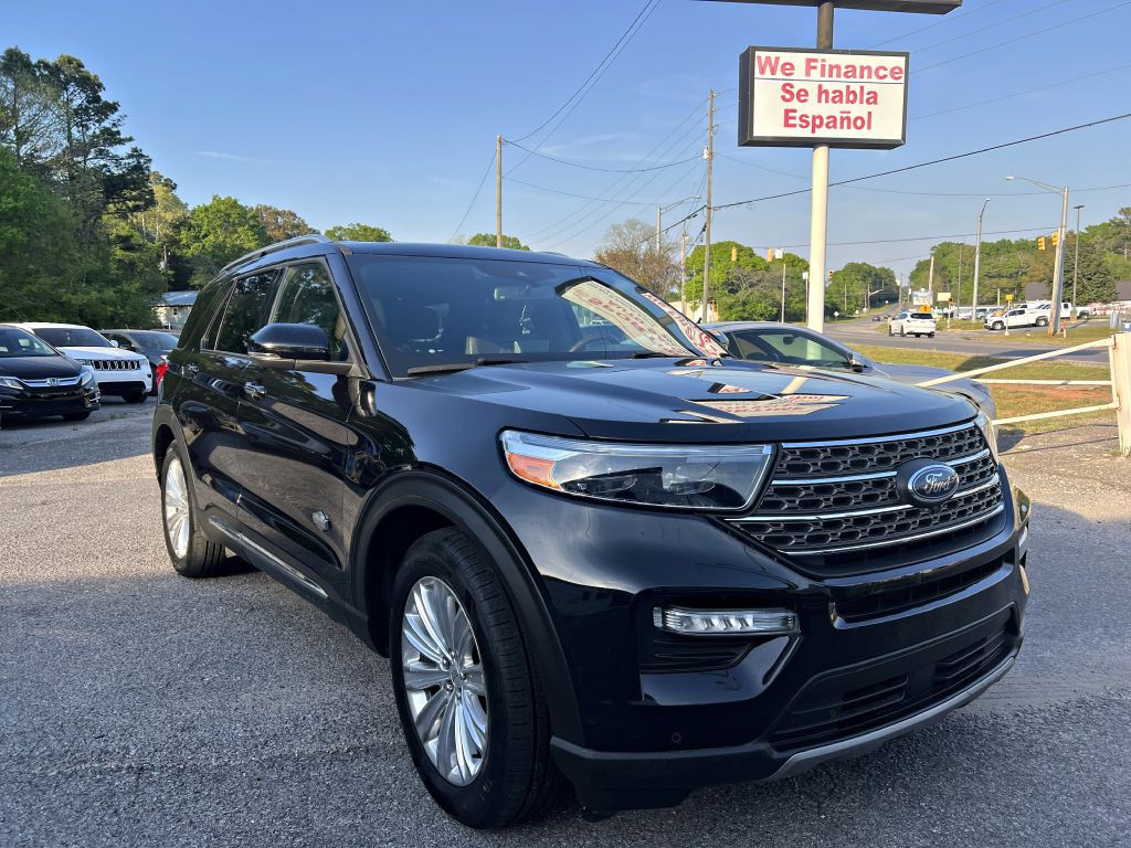 2021 Ford Explorer Image 2