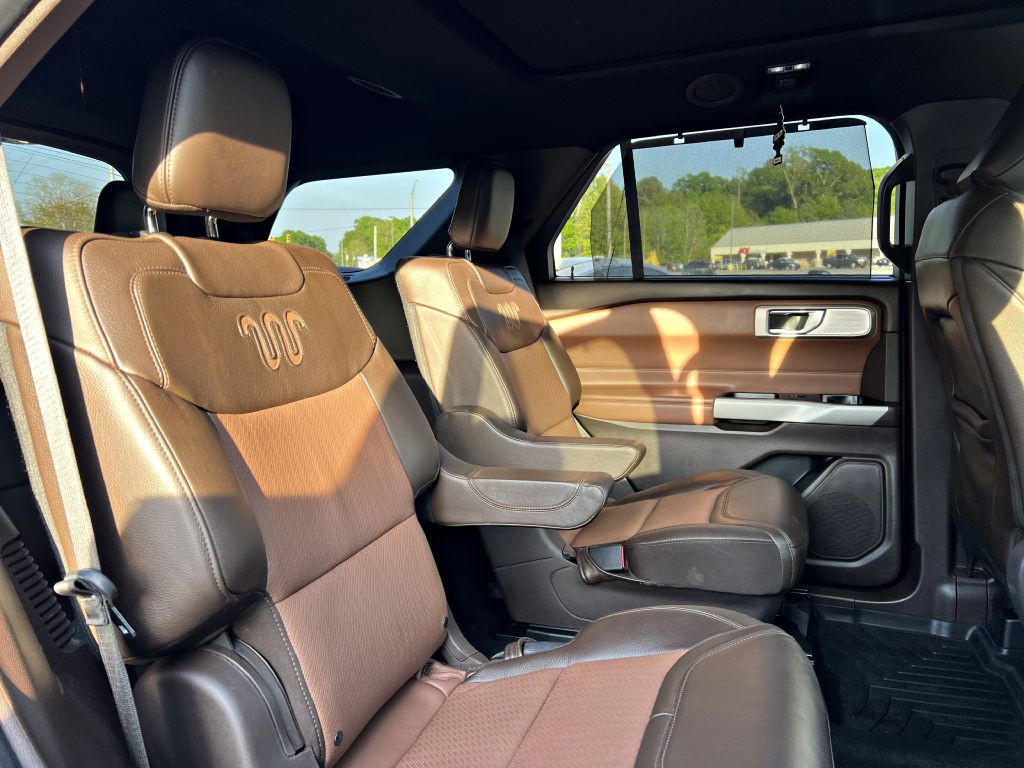 2021 Ford Explorer Image 13