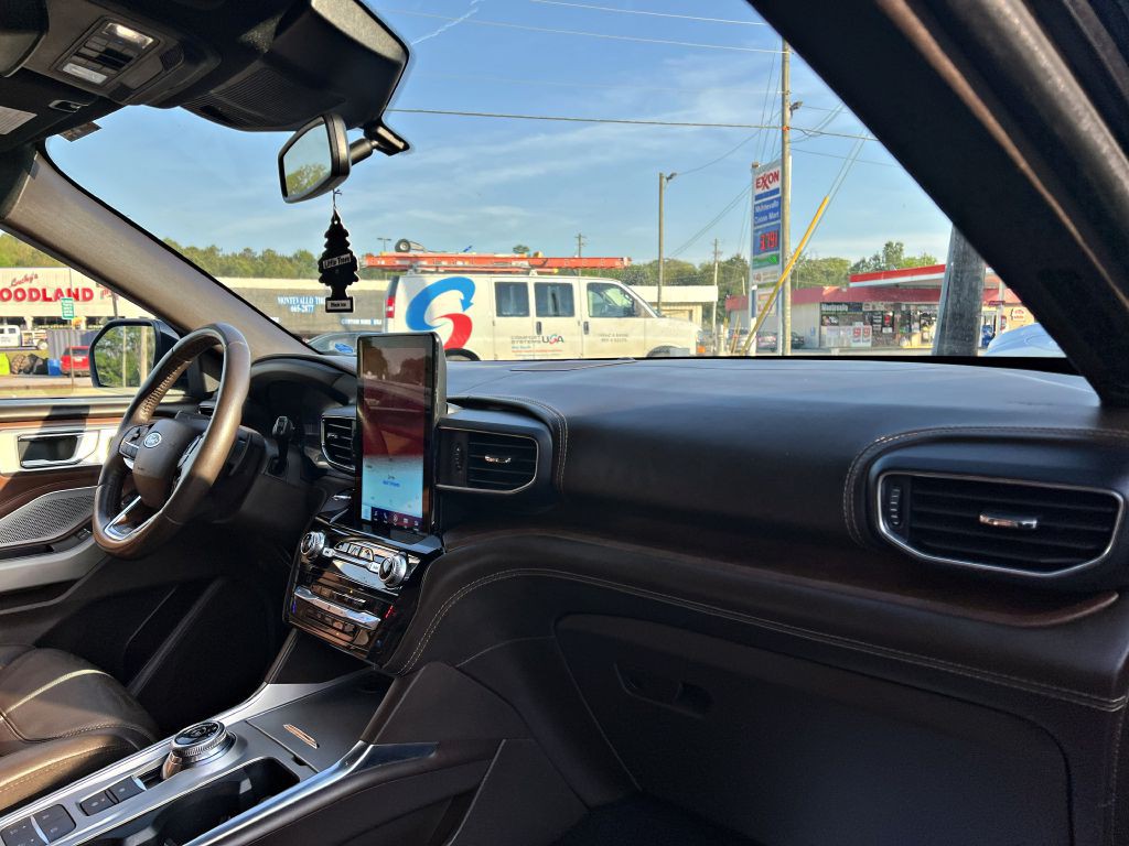 2021 Ford Explorer Image 15