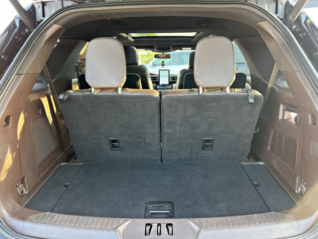 2021 Ford Explorer Image 24