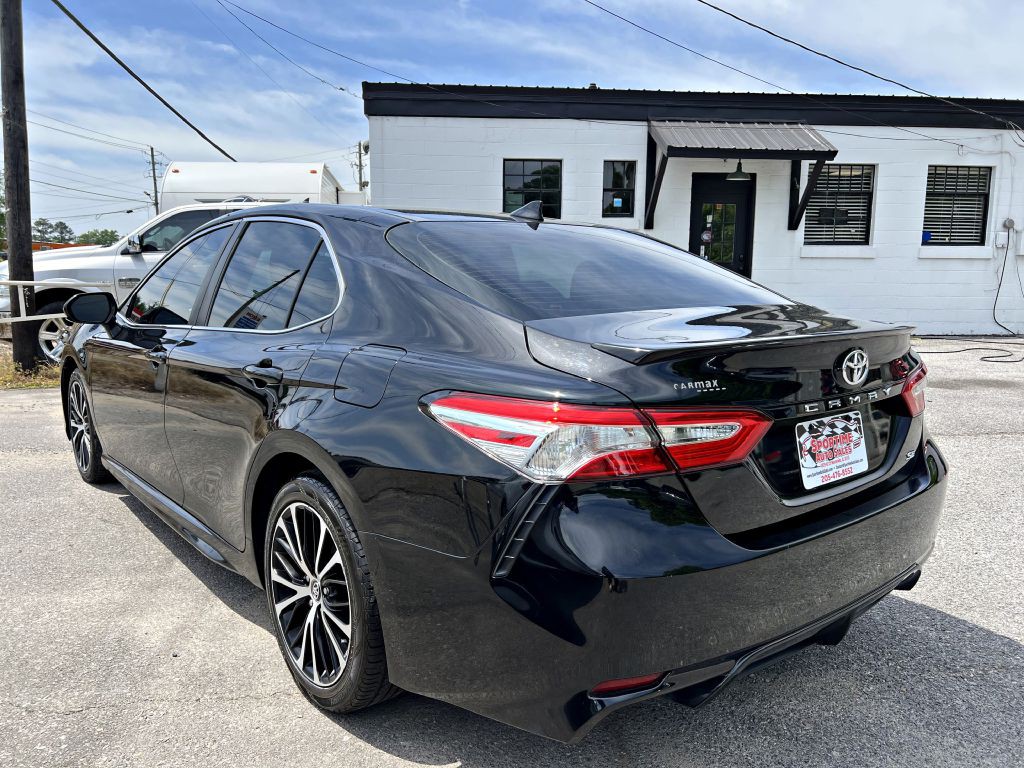 2020 Toyota Camry Image 6