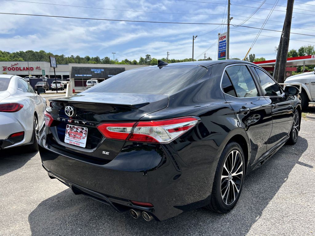 2020 Toyota Camry Image 8