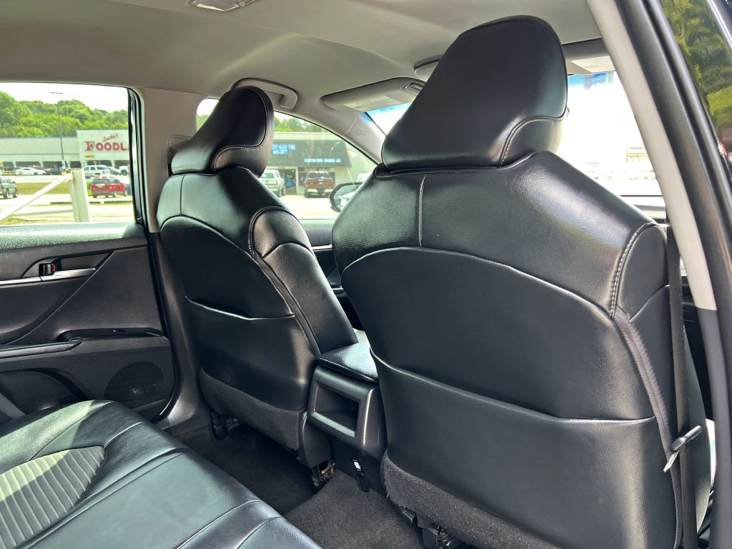 2020 Toyota Camry Image 13