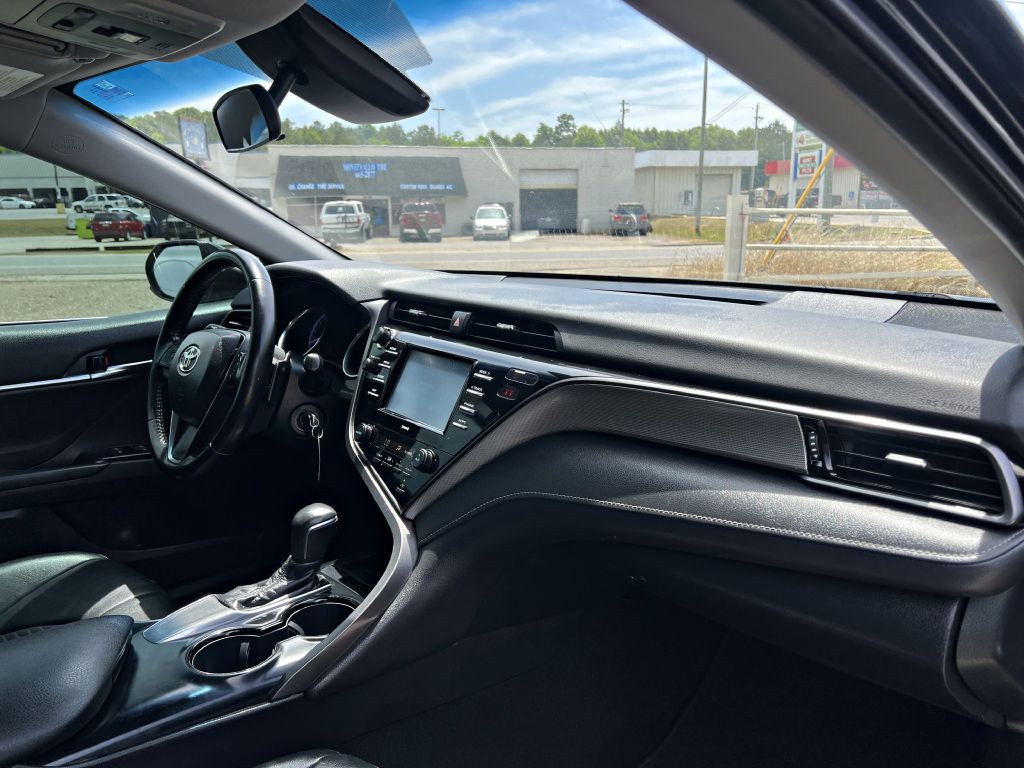 2020 Toyota Camry Image 15