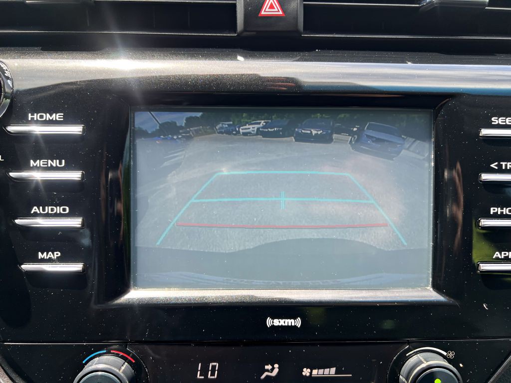 2020 Toyota Camry Image 20