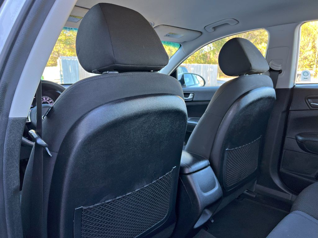 2020 Kia Optima Image 10