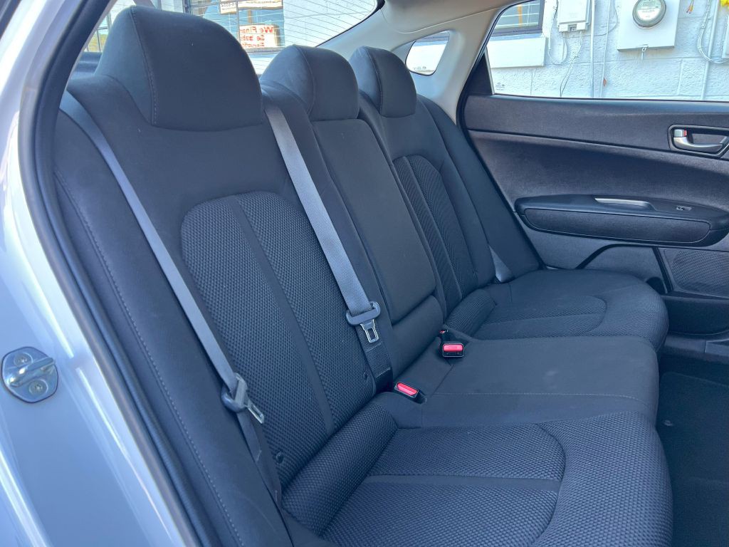 2020 Kia Optima Image 13