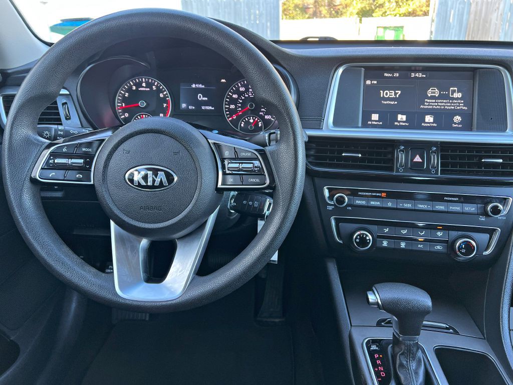 2020 Kia Optima Image 16