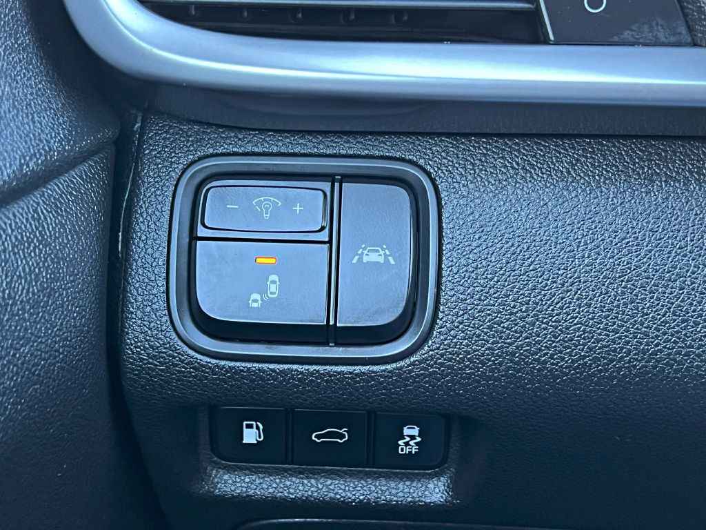 2020 Kia Optima Image 21