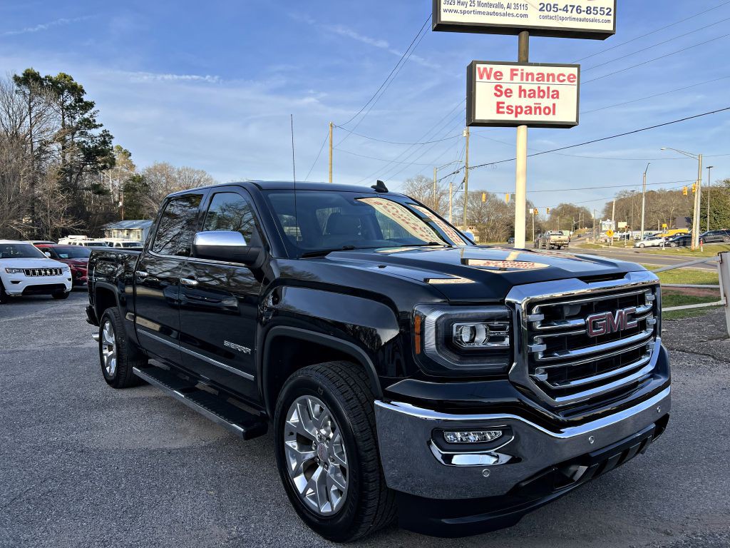 2017 GMC Sierra Image 2