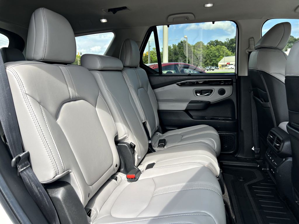 2025 Honda Pilot Image 13