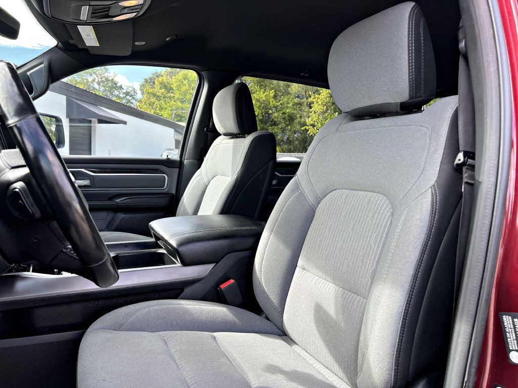 2021 RAM 1500 Image 9