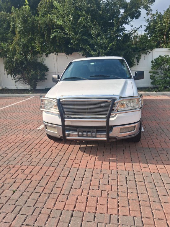 2004 Ford F-150 Image 1