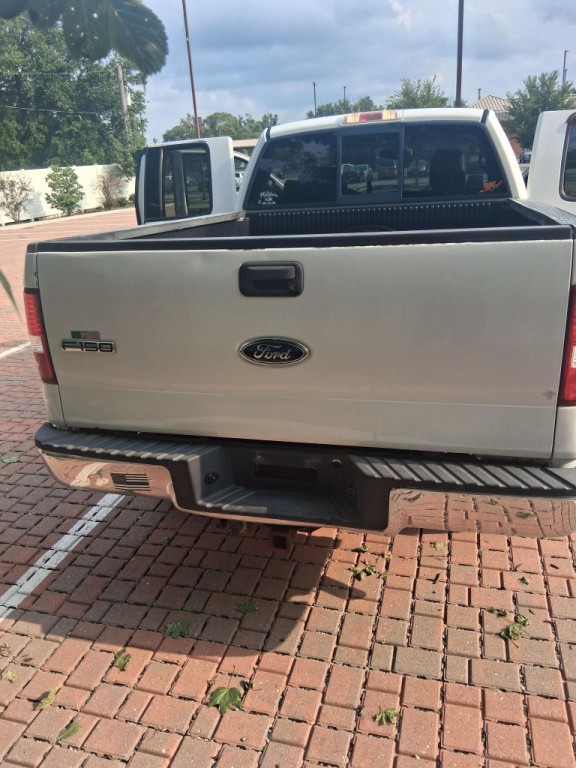2004 Ford F-150 Image 6