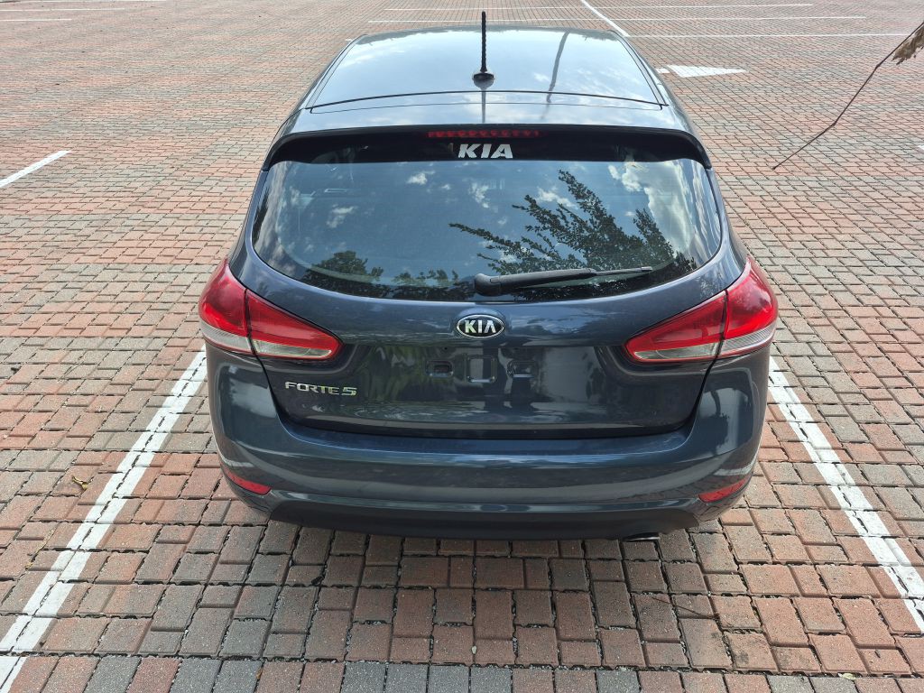 2016 Kia Forte Image 4