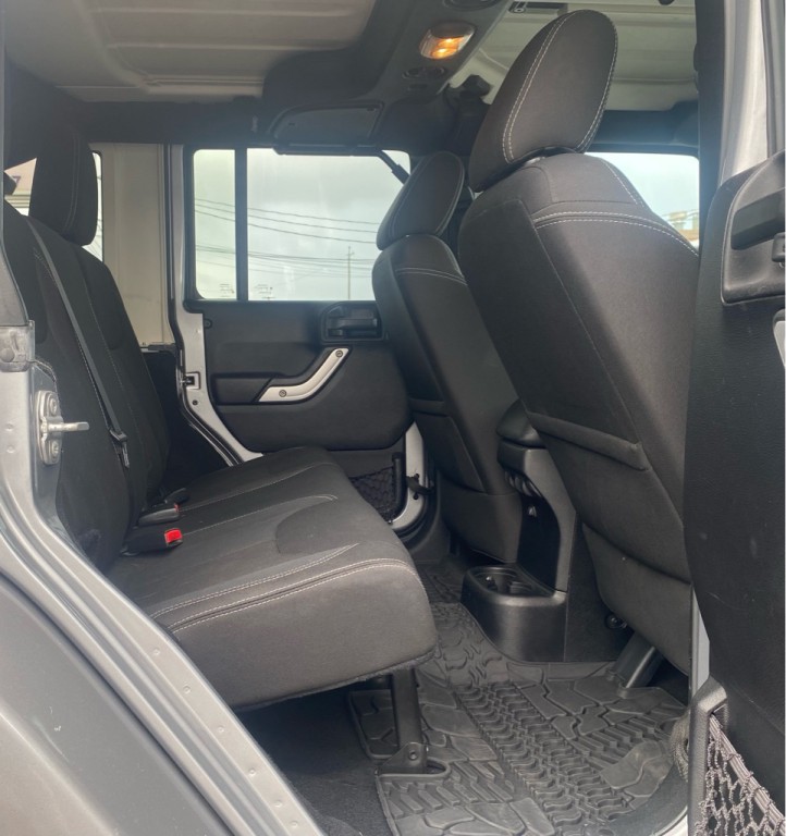 2016 Jeep Wrangler Unlimited Image 10